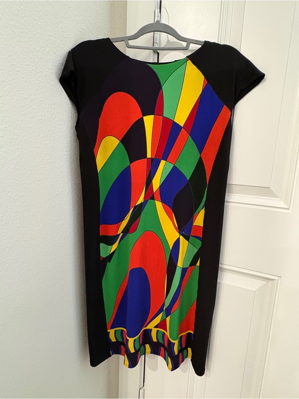 Eva Varro Black Dress with Multicolor Abstract Print